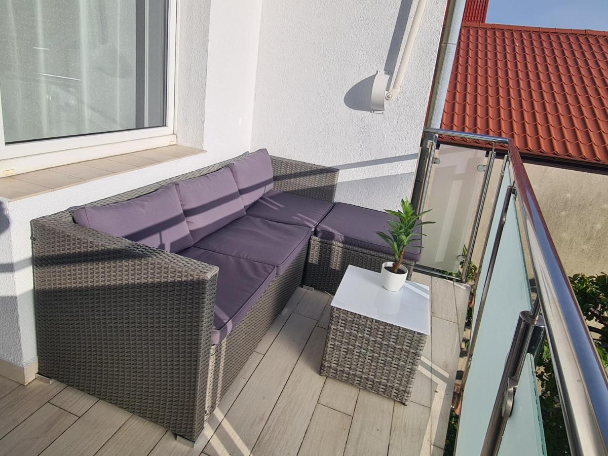 Apartament w Helu Bagian luar foto